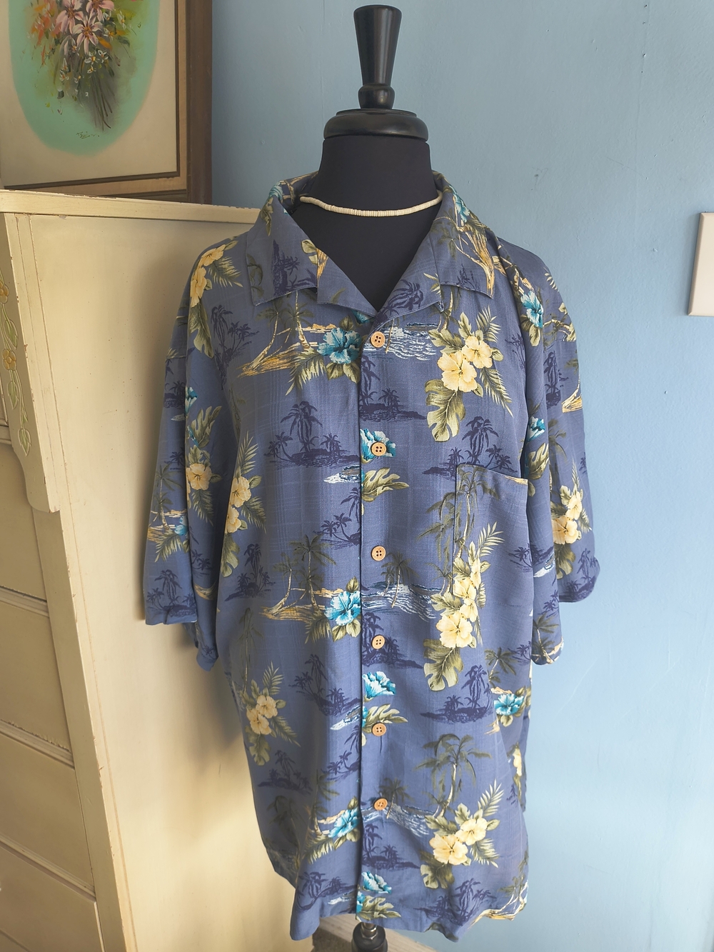 ⚓ Vtg. Jamaican Jaxx Blue Floral Hawaiian Button-Up Shirt